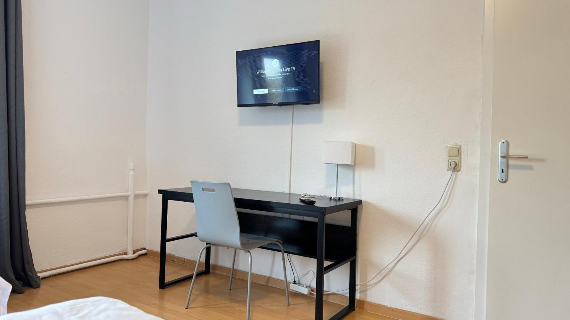 Apartments Im Herzen Von Neumuenster Innenstadt & Hbf Fusslaeufig, Mit Privatparkplatz Dış mekan fotoğraf
