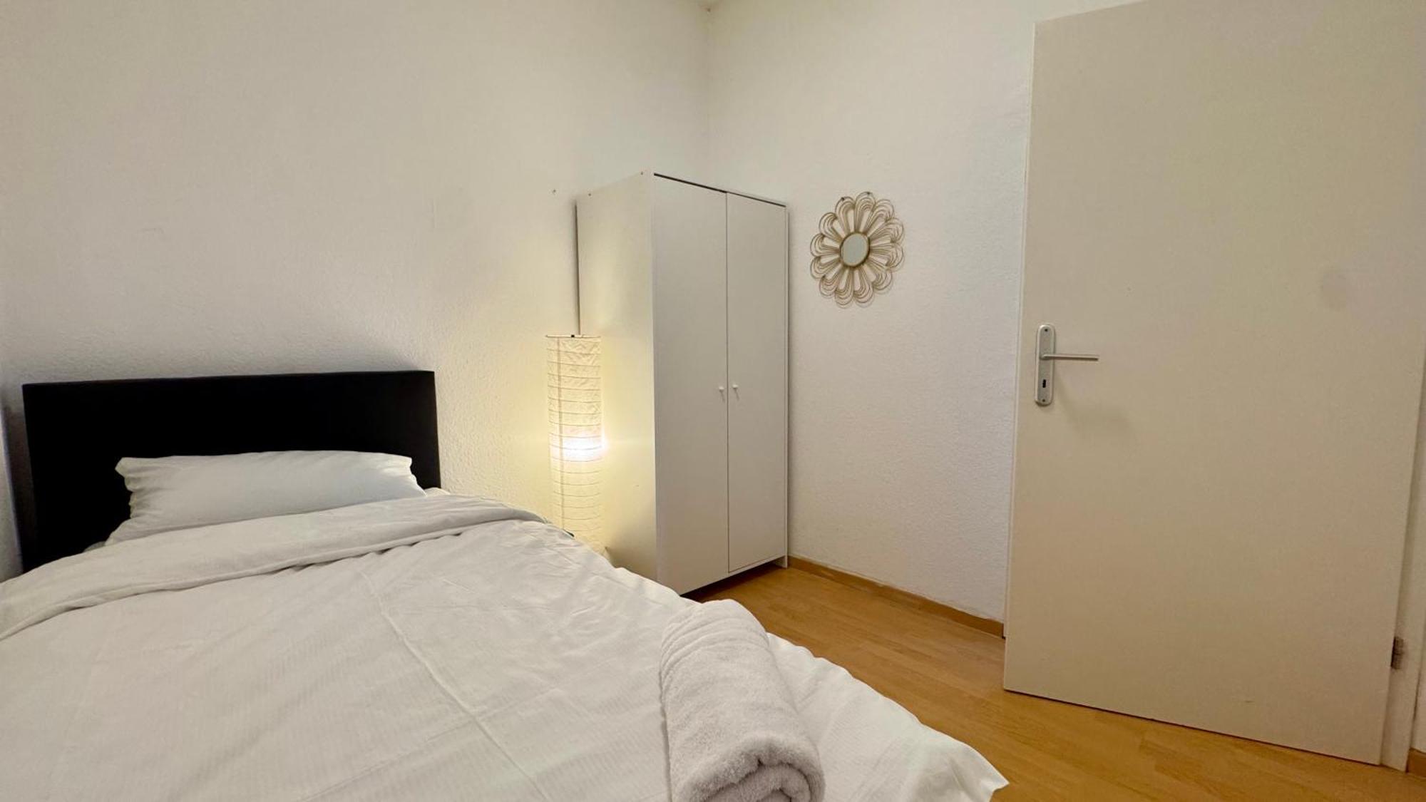 Apartments Im Herzen Von Neumuenster Innenstadt & Hbf Fusslaeufig, Mit Privatparkplatz Dış mekan fotoğraf