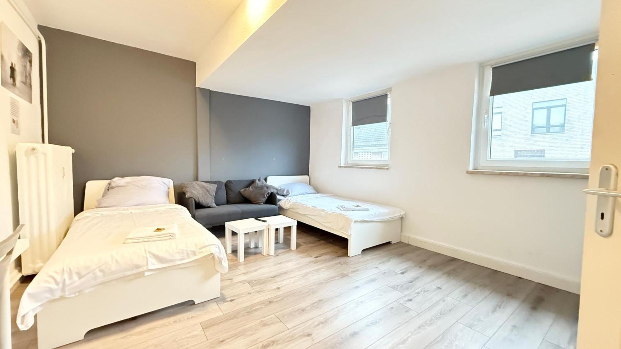Apartments Im Herzen Von Neumuenster Innenstadt & Hbf Fusslaeufig, Mit Privatparkplatz Dış mekan fotoğraf