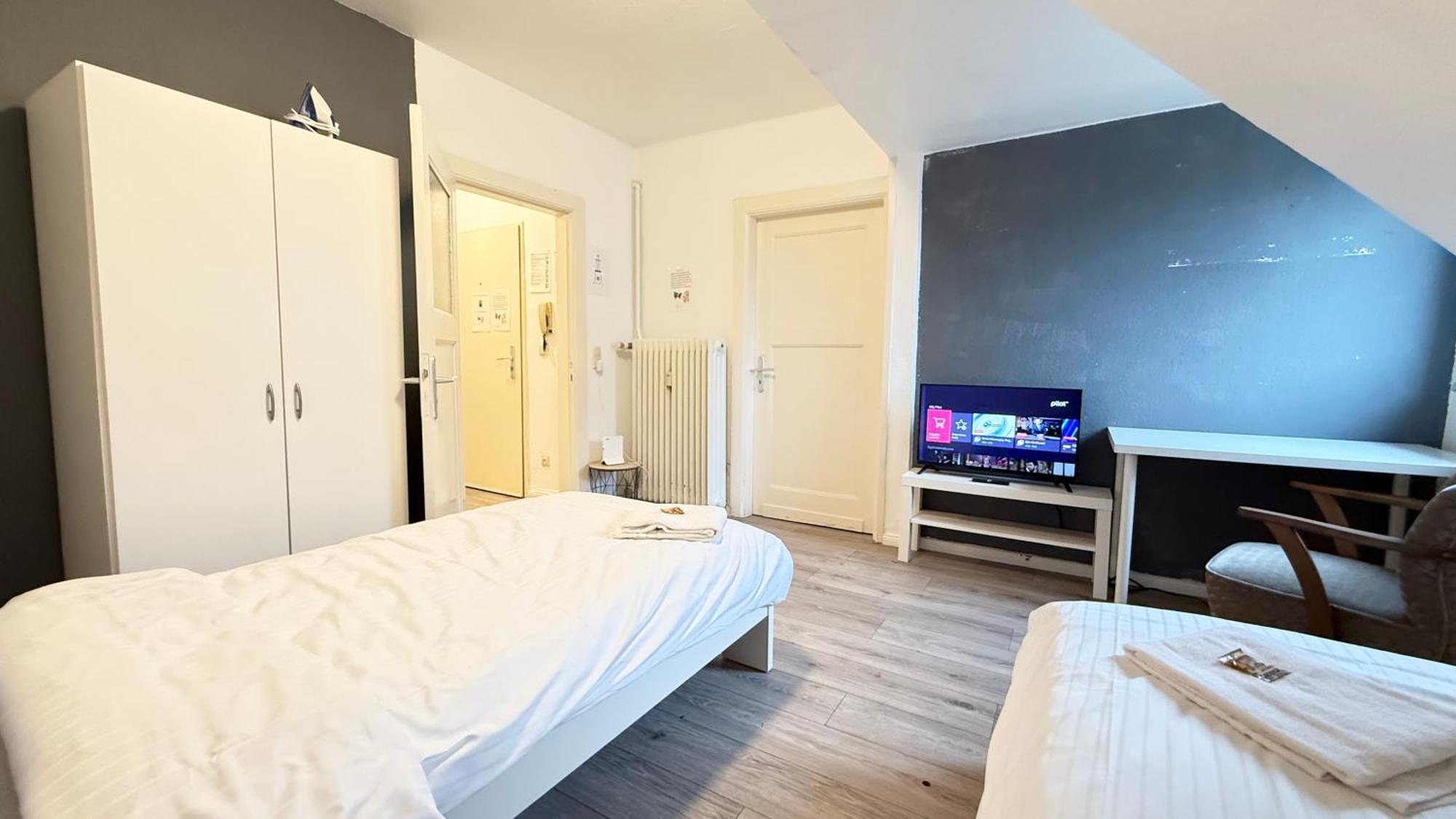 Apartments Im Herzen Von Neumuenster Innenstadt & Hbf Fusslaeufig, Mit Privatparkplatz Dış mekan fotoğraf