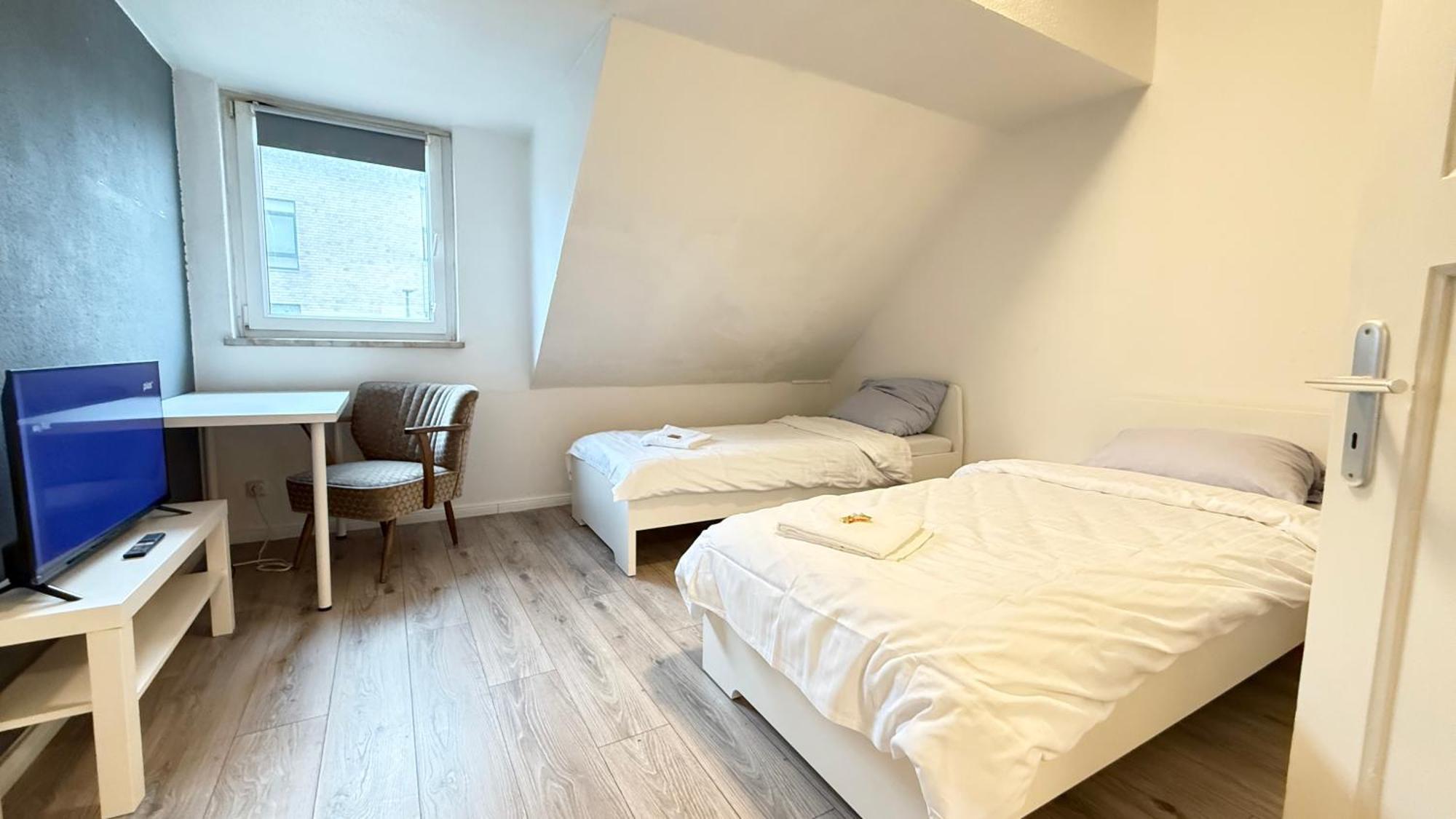 Apartments Im Herzen Von Neumuenster Innenstadt & Hbf Fusslaeufig, Mit Privatparkplatz Dış mekan fotoğraf