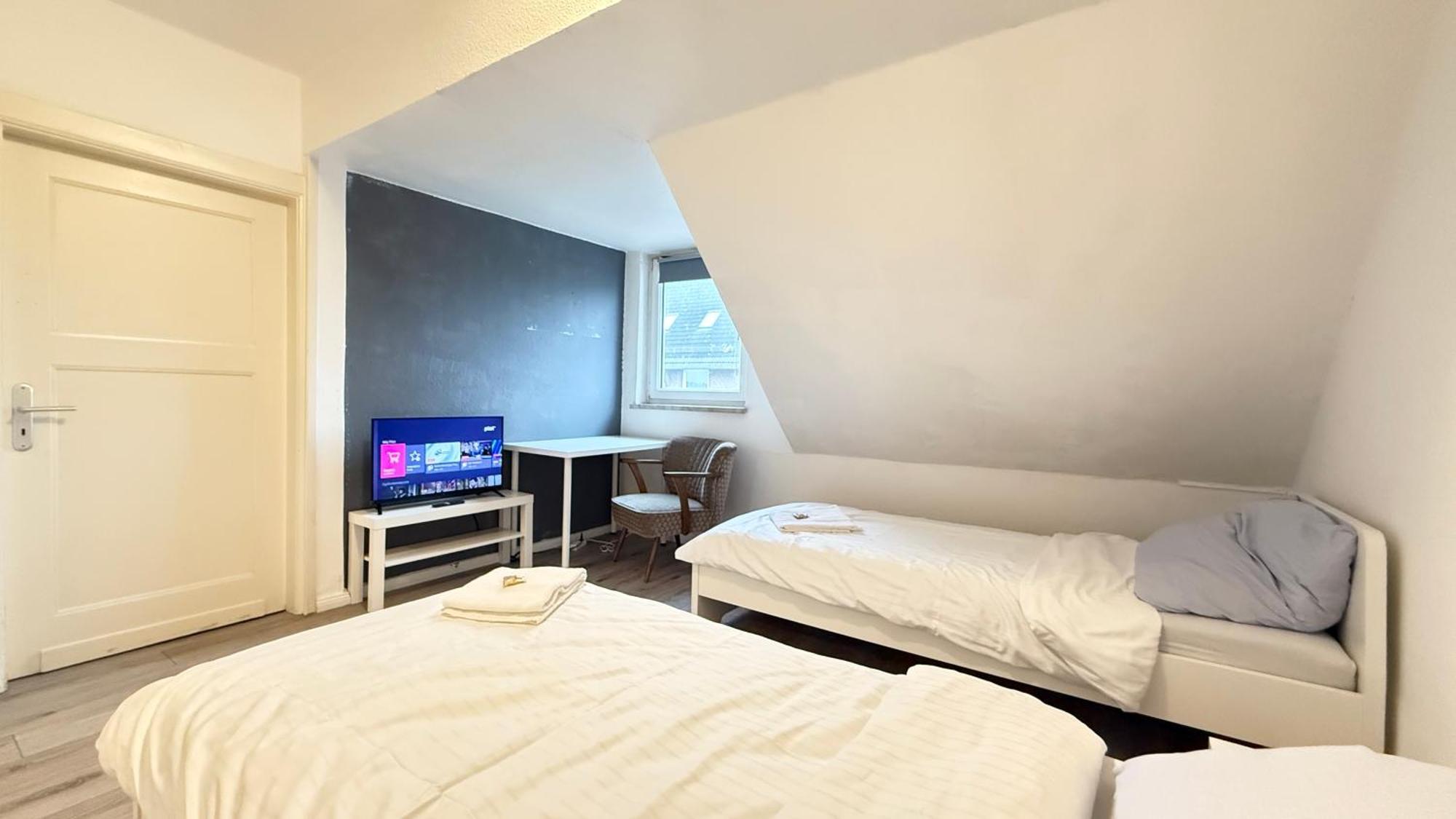 Apartments Im Herzen Von Neumuenster Innenstadt & Hbf Fusslaeufig, Mit Privatparkplatz Dış mekan fotoğraf