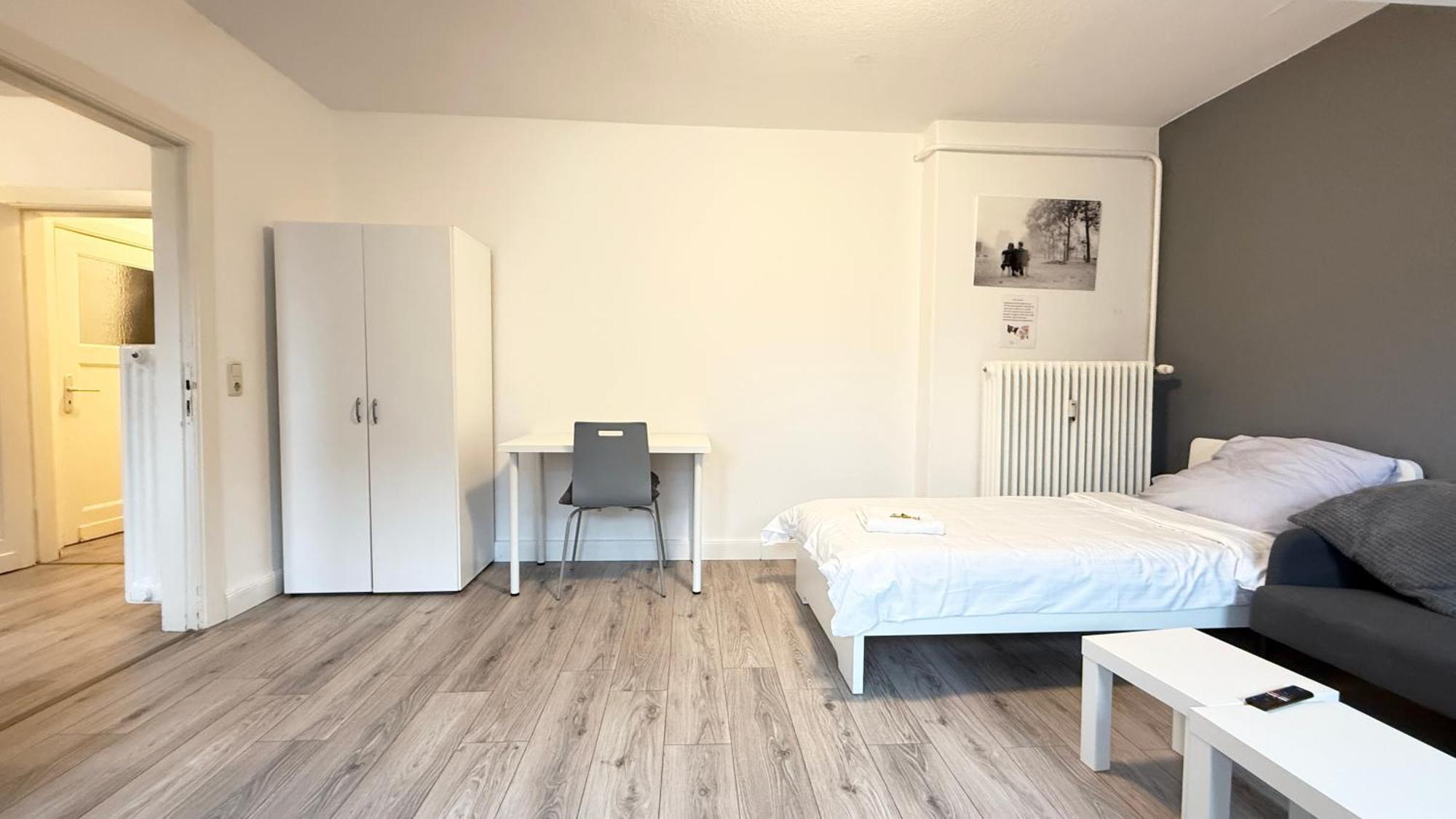 Apartments Im Herzen Von Neumuenster Innenstadt & Hbf Fusslaeufig, Mit Privatparkplatz Dış mekan fotoğraf