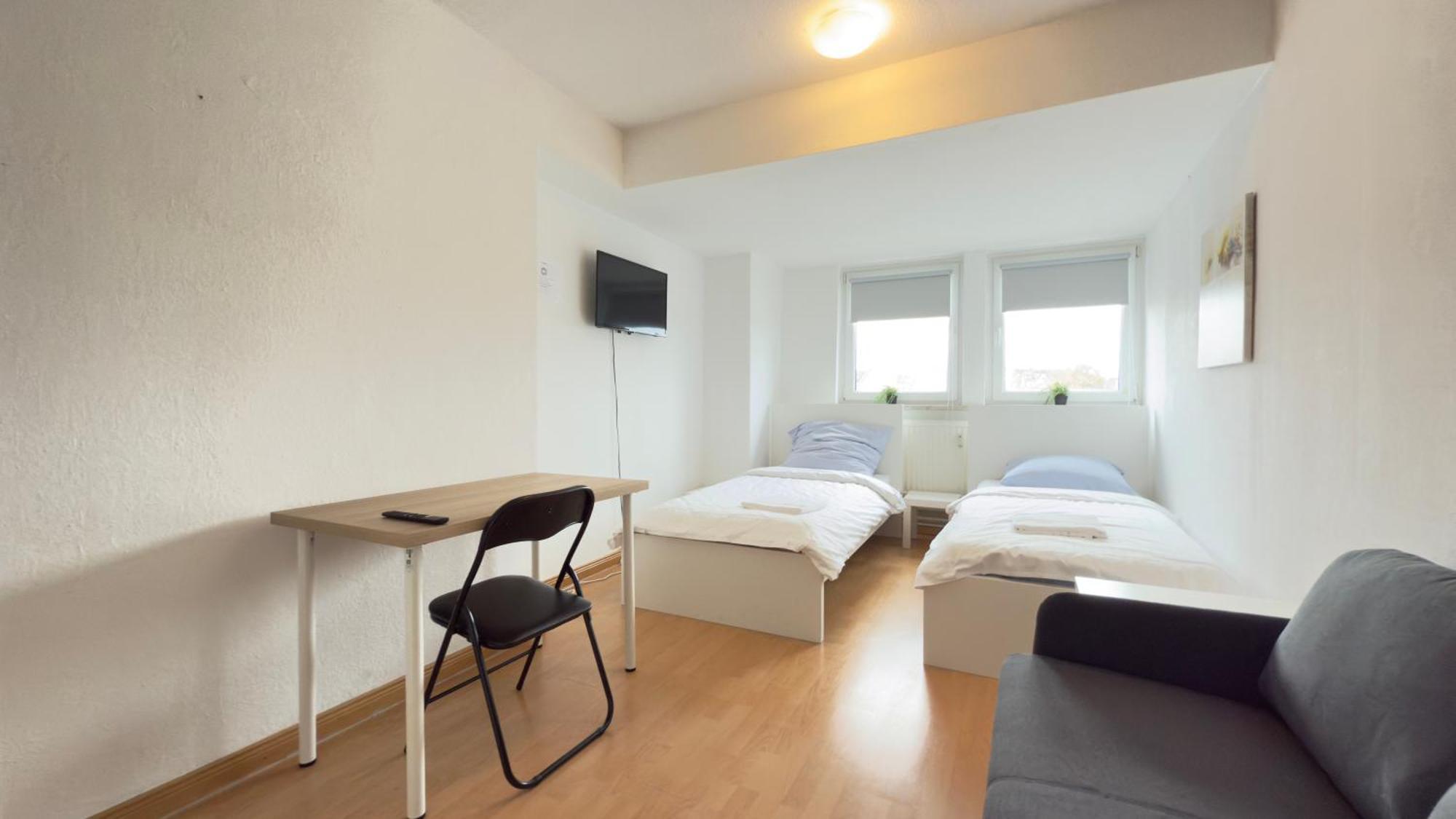 Apartments Im Herzen Von Neumuenster Innenstadt & Hbf Fusslaeufig, Mit Privatparkplatz Dış mekan fotoğraf